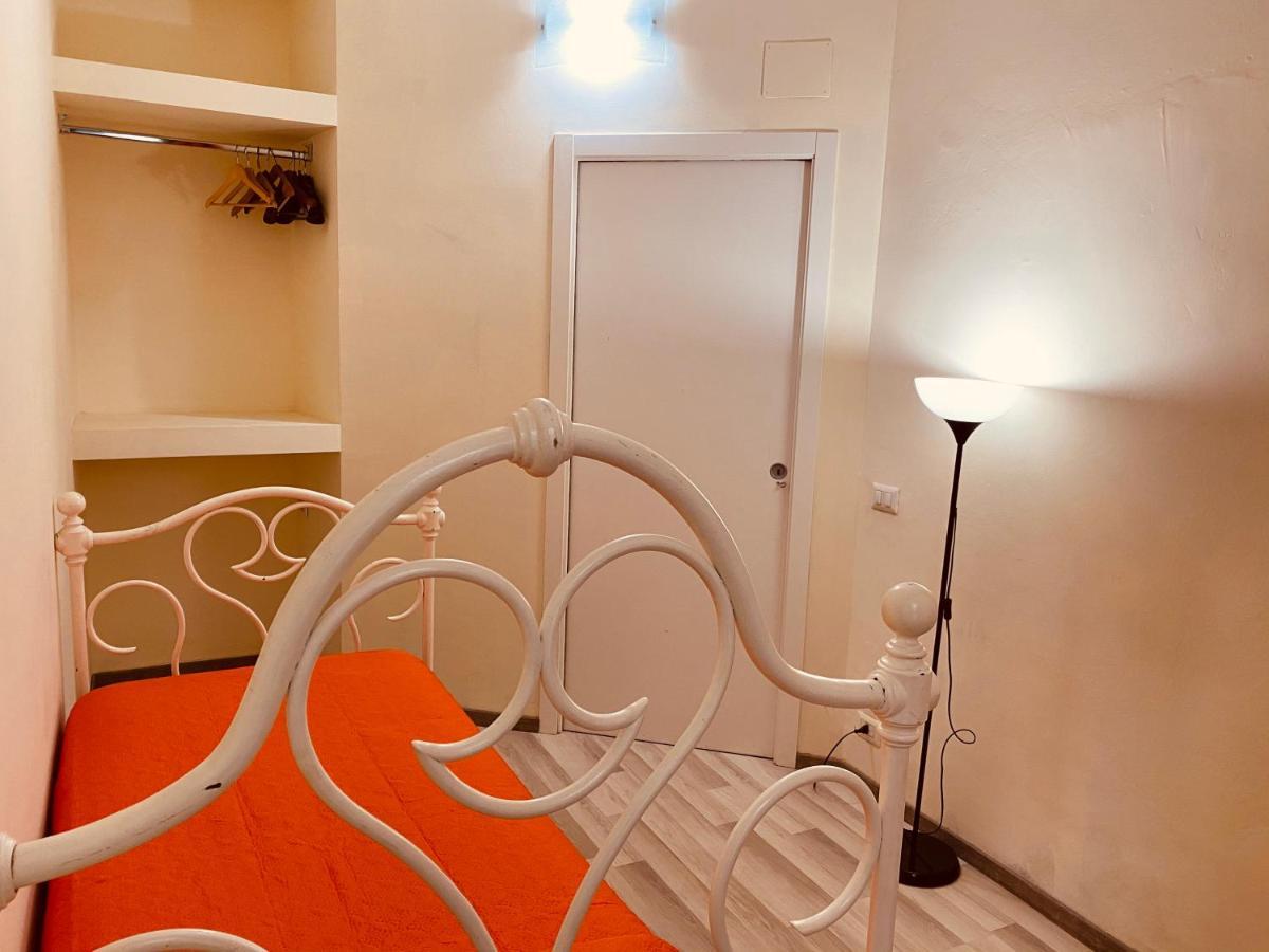 ホテル Panzani 14 Touristhouse モンテスペルトリ エクステリア 写真